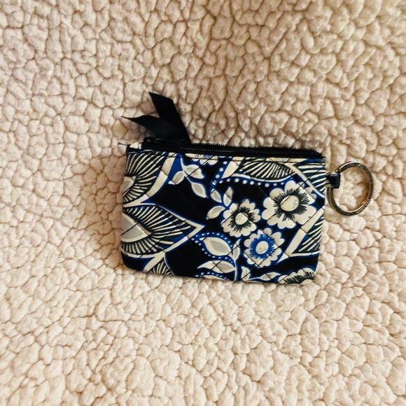 Zip ID Case - Picture 2 of 3